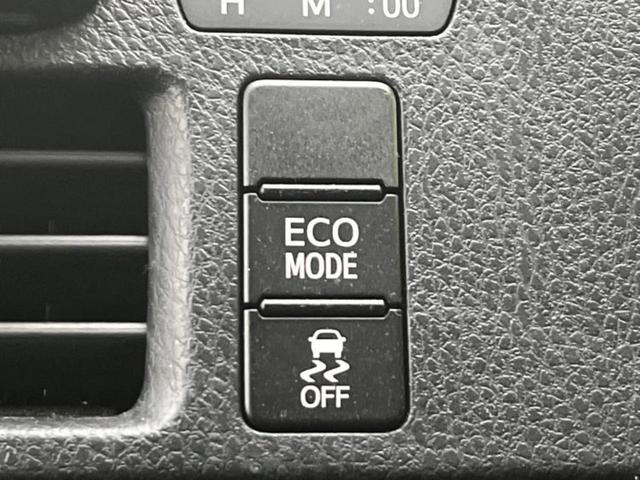 ヴォクシー ＺＳキラメキ３　モデリスタエアロ／保証書／社外　９インチ　ＳＤナビ／フリップダウンモニター　社外　１０．２インチ／衝突安全装置／両側電動スライドドア／シート　ハーフレザー／ドライブレコーダー　前後　フルエアロ　ＥＴＣ（30枚目）