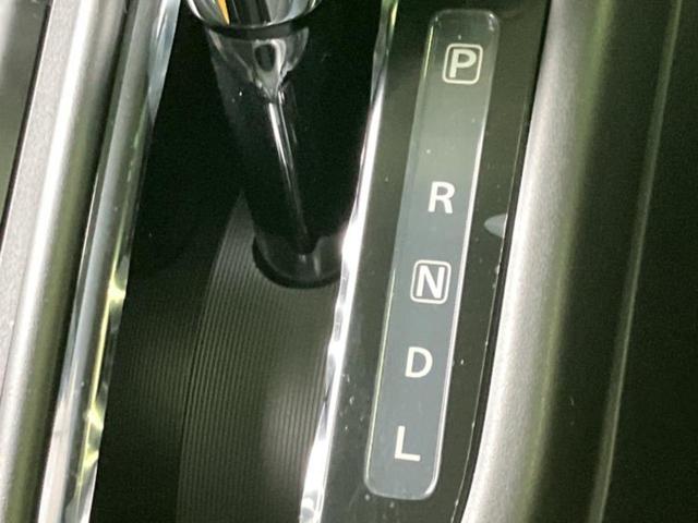 スペーシアカスタム ハイブリッドＸＳ　保証書／セーフティサポート（スズキ）／両側電動スライドドア／シートヒーター　前席／車線逸脱防止支援システム／シート　ハーフレザー／ヘッドランプ　ＬＥＤ／ＥＢＤ付ＡＢＳ／横滑り防止装置　レーンアシスト（14枚目）