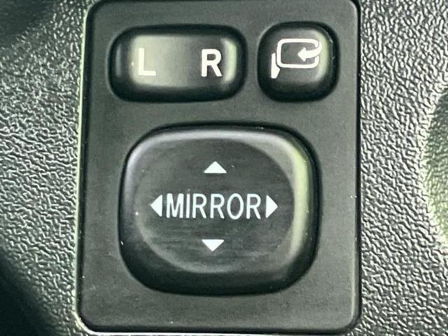 �ԑI�тɂ͂��Y�݂������̂ł��I��̓I�ȍw���܂ł͌������Ă��Ȃ����ǎԂ͋C�ɂȂ�Ƃ������q�l���劽�}�ł��I���񒆌Îԍw���̑����̂���`���������Ă��������I