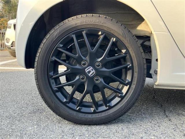 Ｎ－ＯＮＥ ＲＳ　新品タイヤ／保証書／純正　８インチ　ＳＤナビ／衝突安全装置／シートヒーター／車線逸脱防止支援システム／ヘッドランプ　ＬＥＤ／Ｂｌｕｅｔｏｏｔｈ接続／ＥＴＣ／ＥＢＤ付ＡＢＳ／横滑り防止装置　ターボ（18枚目）