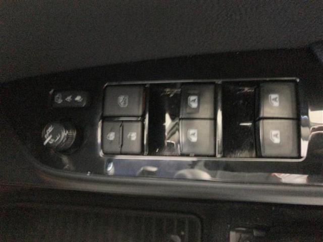 �ԑI�тɂ͂��Y�݂������̂ł��I��̓I�ȍw���܂ł͌������Ă��Ȃ����ǎԂ͋C�ɂȂ�Ƃ������q�l���劽�}�ł��I���񒆌Îԍw���̑����̂���`���������Ă��������I