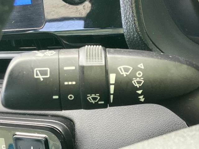 ヴォクシー ハイブリッドＳ－Ｚ　保証書／ディスプレイオーディオ＋ナビ１１インチ／衝突安全装置／両側電動スライドドア／シートヒーター／車線逸脱防止支援システム／シート　ハーフレザー／ヘッドランプ　ＬＥＤ　衝突被害軽減システム（15枚目）