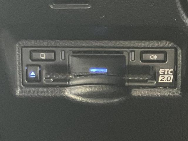 ヴォクシー ハイブリッドＳ－Ｚ　保証書／ディスプレイオーディオ＋ナビ１１インチ／衝突安全装置／両側電動スライドドア／シートヒーター／車線逸脱防止支援システム／シート　ハーフレザー／ヘッドランプ　ＬＥＤ　衝突被害軽減システム（18枚目）