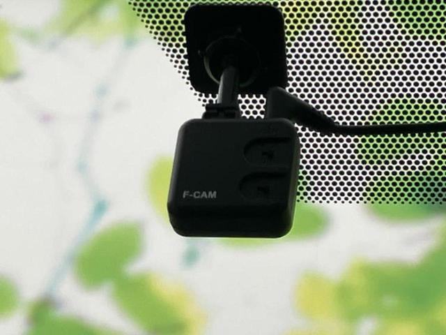 ヴォクシー ハイブリッドＳ－Ｚ　保証書／ディスプレイオーディオ＋ナビ１１インチ／衝突安全装置／両側電動スライドドア／シートヒーター／車線逸脱防止支援システム／シート　ハーフレザー／ヘッドランプ　ＬＥＤ　衝突被害軽減システム（35枚目）