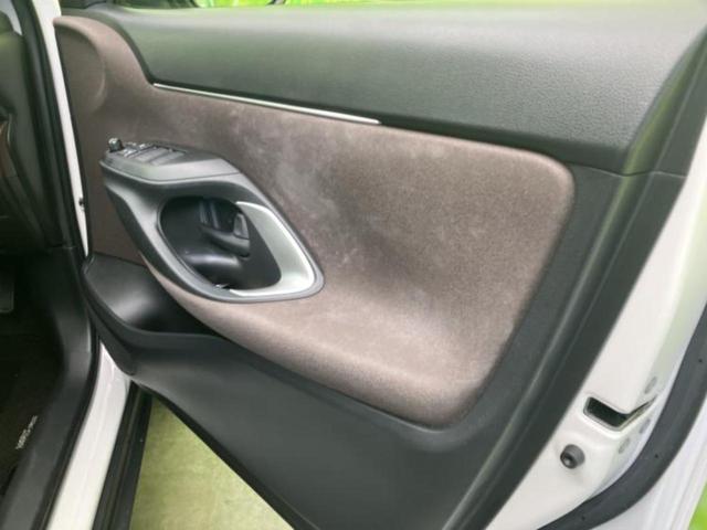 ヤリスクロス ハイブリッドＺ　新品タイヤ／保証書／ディスプレイオーディオ＋ナビ８インチ／衝突安全装置／シートヒーター　前席／パノラミックビューモニター／車線逸脱防止支援システム／シート　ハーフレザー　衝突被害軽減システム　ＥＴＣ（19枚目）