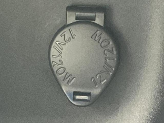 ヤリスクロス ハイブリッドＺ　新品タイヤ／保証書／ディスプレイオーディオ＋ナビ８インチ／衝突安全装置／シートヒーター　前席／パノラミックビューモニター／車線逸脱防止支援システム／シート　ハーフレザー　衝突被害軽減システム　ＥＴＣ（32枚目）