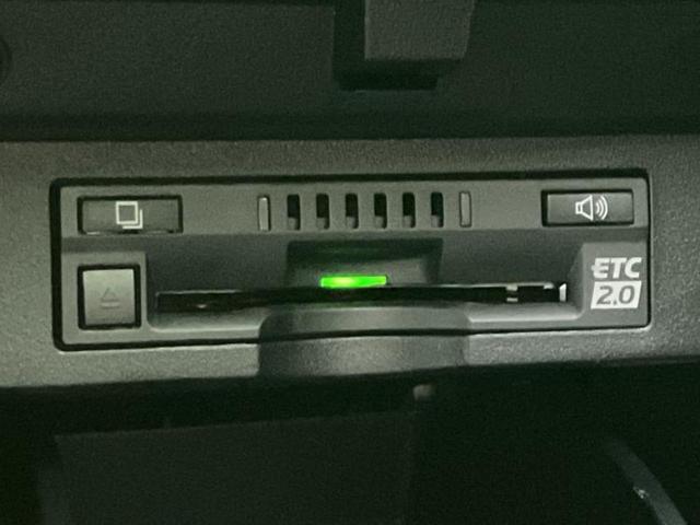 アルファード Ｓ　Ｃパッケージ　サンルーフ／純正エアロ／保証書／純正　９インチ　ＳＤナビ／デジタルインナーミラー／トヨタセーフティセンス／両側電動スライドドア／エアーシート　前席／車線逸脱防止支援システム／シート　合皮　フルエアロ（18枚目）