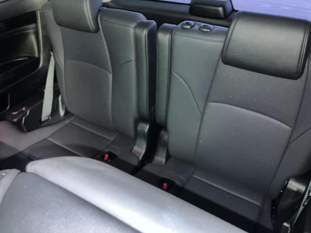 アルファード Ｓ　Ｃパッケージ　サンルーフ／純正エアロ／保証書／純正　９インチ　ＳＤナビ／デジタルインナーミラー／トヨタセーフティセンス／両側電動スライドドア／エアーシート　前席／車線逸脱防止支援システム／シート　合皮　フルエアロ（19枚目）