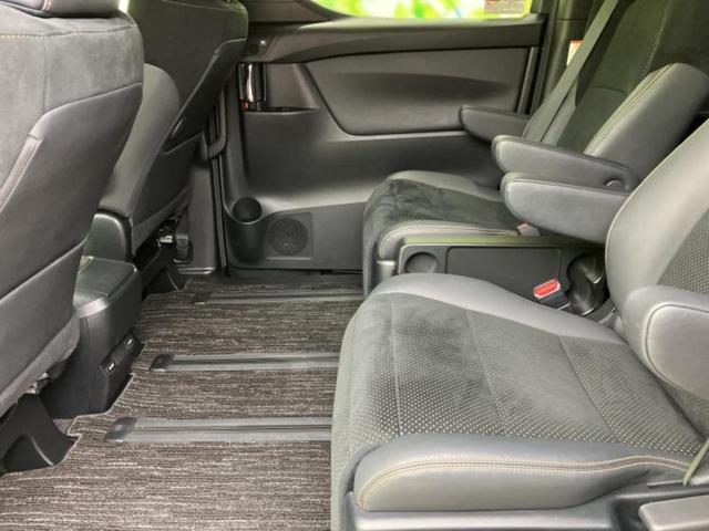 アルファード Ｓタイプゴールド２　ＪＢＬ／保証書／ディスプレイオーディオ＋ナビ１０．５インチ／フリップダウンモニター　純正　１３．２インチ／衝突安全装置／パノラミックビューモニター／車線逸脱防止支援システム　衝突被害軽減システム（8枚目）