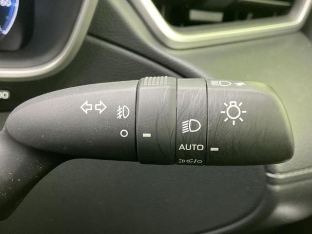 カローラクロス ハイブリッドＺ　ディスプレイオーディオ＋ナビ／トヨタセーフティセンス／シートヒーター／パノラミックビューモニター／車線逸脱防止支援システム／電動バックドア／ヘッドランプ　ＬＥＤ／ＥＴＣ２．０　衝突被害軽減システム（16枚目）