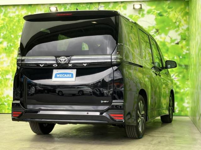 ヴォクシー ハイブリッドＳ－Ｚ　保証書／純正　１０インチ　ＳＤナビ／衝突安全装置／両側電動スライドドア／シートヒーター　前席／車線逸脱防止支援システム／シート　ハーフレザー／ヘッドランプ　ＬＥＤ／Ｂｌｕｅｔｏｏｔｈ接続　バックカメラ（3枚目）