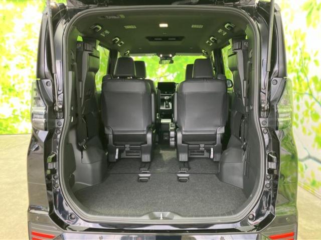 ヴォクシー ハイブリッドＳ－Ｚ　保証書／純正　１０インチ　ＳＤナビ／衝突安全装置／両側電動スライドドア／シートヒーター　前席／車線逸脱防止支援システム／シート　ハーフレザー／ヘッドランプ　ＬＥＤ／Ｂｌｕｅｔｏｏｔｈ接続　バックカメラ（8枚目）