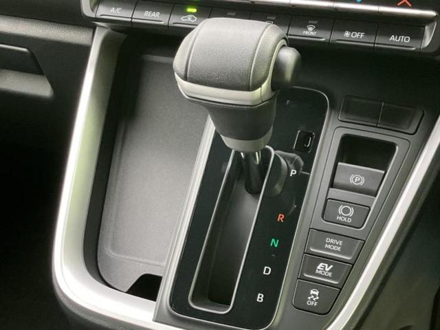 ヴォクシー ハイブリッドＳ－Ｚ　保証書／純正　１０インチ　ＳＤナビ／衝突安全装置／両側電動スライドドア／シートヒーター　前席／車線逸脱防止支援システム／シート　ハーフレザー／ヘッドランプ　ＬＥＤ／Ｂｌｕｅｔｏｏｔｈ接続　バックカメラ（18枚目）