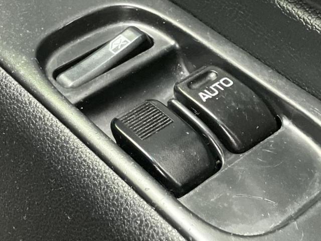 ハイゼットカーゴ デラックスＳＡ３　新品タイヤ／スマートアシスト（トヨタ・ダイハツ）／車線逸脱防止支援システム／ヘッドランプ　ＬＥＤ／Ｂｌｕｅｔｏｏｔｈ接続／ＥＢＤ付ＡＢＳ／横滑り防止装置／アイドリングストップ／エアバッグ　運転席（16枚目）