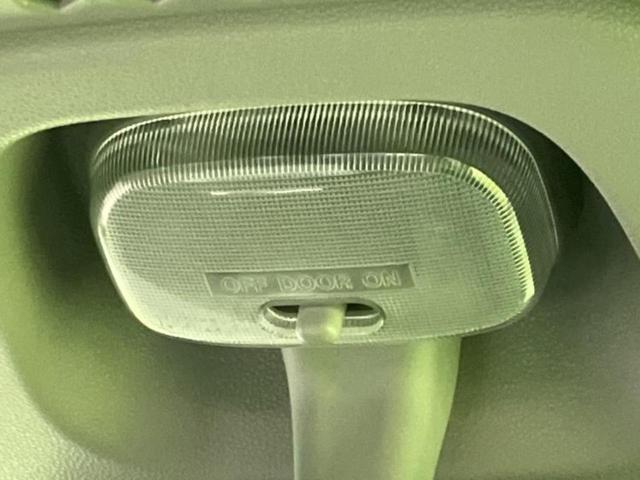 ハイゼットカーゴ デラックスＳＡ３　新品タイヤ／スマートアシスト（トヨタ・ダイハツ）／車線逸脱防止支援システム／ヘッドランプ　ＬＥＤ／Ｂｌｕｅｔｏｏｔｈ接続／ＥＢＤ付ＡＢＳ／横滑り防止装置／アイドリングストップ／エアバッグ　運転席（17枚目）