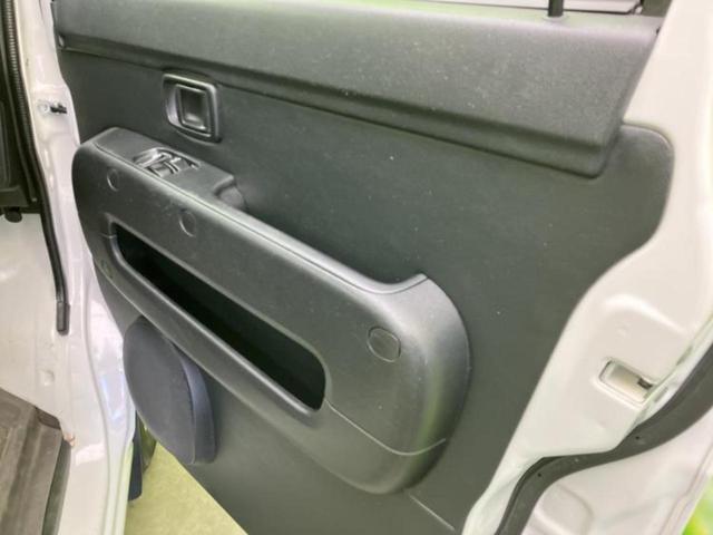 ハイゼットカーゴ デラックスＳＡ３　新品タイヤ／スマートアシスト（トヨタ・ダイハツ）／車線逸脱防止支援システム／ヘッドランプ　ＬＥＤ／Ｂｌｕｅｔｏｏｔｈ接続／ＥＢＤ付ＡＢＳ／横滑り防止装置／アイドリングストップ／エアバッグ　運転席（19枚目）