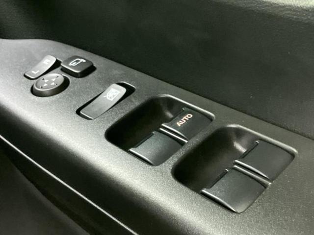 スペーシアギア ハイブリッドＸＺターボ　保証書／純正　９インチ　メモリーナビ／セーフティサポート（スズキ）／両側電動スライドドア／シートヒーター　前席／全方位モニター／車線逸脱防止支援システム／届出済未使用車／ヘッドランプ　ＬＥＤ　ターボ（27枚目）