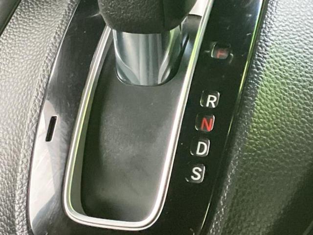 N-BOXカスタム G・Lターボホンダセンシング 新品タイヤ/保証書/純正 8インチ SDナビ/ホンダセンシング/両側電動スライドドア/車線逸脱防止支援システム/シート ハーフレザー/ヘッドランプ LED/Bluetooth接続/ETC DVD再生(17枚目)