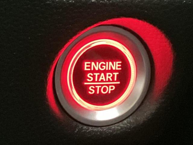 N-BOXカスタム G・Lターボホンダセンシング 新品タイヤ/保証書/純正 8インチ SDナビ/ホンダセンシング/両側電動スライドドア/車線逸脱防止支援システム/シート ハーフレザー/ヘッドランプ LED/Bluetooth接続/ETC DVD再生(26枚目)