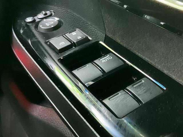 N-BOXカスタム G・Lターボホンダセンシング 新品タイヤ/保証書/純正 8インチ SDナビ/ホンダセンシング/両側電動スライドドア/車線逸脱防止支援システム/シート ハーフレザー/ヘッドランプ LED/Bluetooth接続/ETC DVD再生(29枚目)