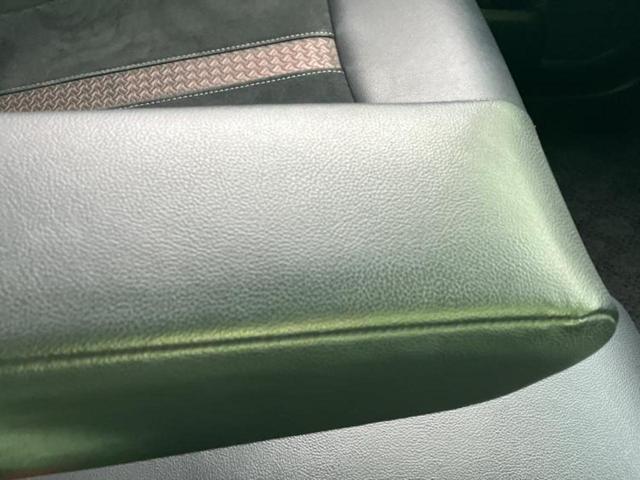 N-BOXカスタム G・Lターボホンダセンシング 新品タイヤ/保証書/純正 8インチ SDナビ/ホンダセンシング/両側電動スライドドア/車線逸脱防止支援システム/シート ハーフレザー/ヘッドランプ LED/Bluetooth接続/ETC DVD再生(31枚目)