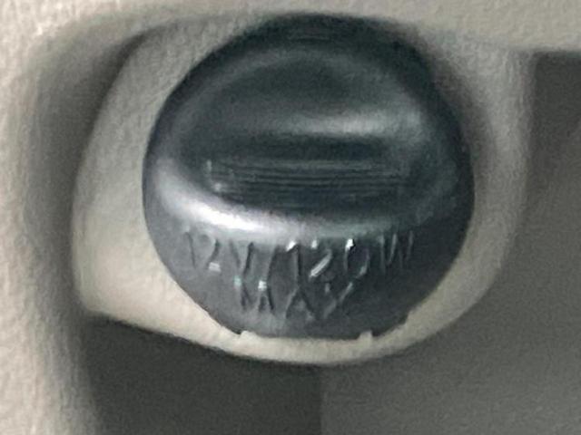 �ԑI�тɂ͂��Y�݂������̂ł��I��̓I�ȍw���܂ł͌������Ă��Ȃ����ǎԂ͋C�ɂȂ�Ƃ������q�l���劽�}�ł��I���񒆌Îԍw���̑����̂���`���������Ă��������I