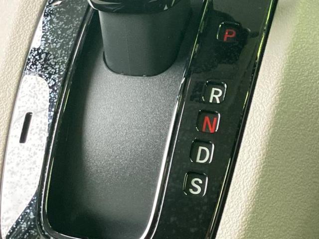 N-BOX ヒョウジュン 保証書/純正 9インチ ナビ/ホンダセンシング/両側電動スライドドア/車線逸脱防止支援システム/ドライブレコーダー 純正/ヘッドランプ LED/Bluetooth接続/ETC/EBD付ABS ドラレコ(17枚目)