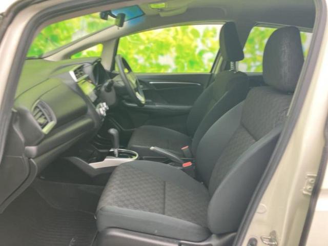 フィット １３Ｇ・Ｆパッケージ　新品タイヤ／純正　ＳＤナビ／Ｂｌｕｅｔｏｏｔｈ接続／ＨＤＭＩ接続／ＥＴＣ／ＥＢＤ付ＡＢＳ／横滑り防止装置／アイドリングストップ／バックモニター／ワンセグＴＶ／ＤＶＤ／エアバッグ　運転席　バックカメラ（6枚目）