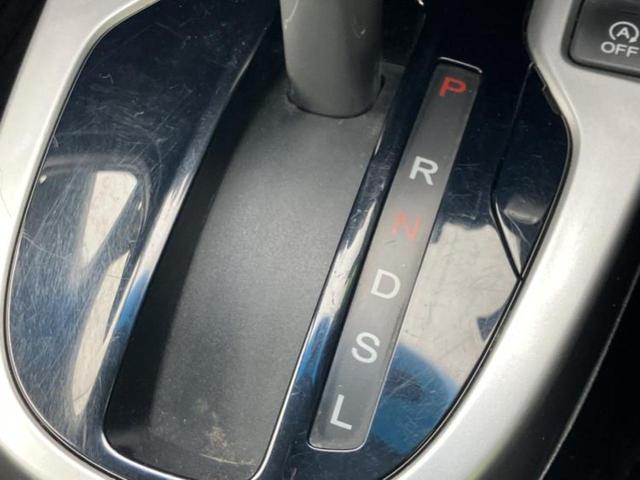 フィット １３Ｇ・Ｆパッケージ　新品タイヤ／純正　ＳＤナビ／Ｂｌｕｅｔｏｏｔｈ接続／ＨＤＭＩ接続／ＥＴＣ／ＥＢＤ付ＡＢＳ／横滑り防止装置／アイドリングストップ／バックモニター／ワンセグＴＶ／ＤＶＤ／エアバッグ　運転席　バックカメラ（17枚目）