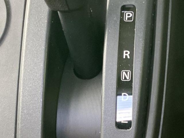 アルト ハイブリッドＳ　セーフティサポート（スズキ）／シートヒーター　運転席／車線逸脱防止支援システム／Ｂｌｕｅｔｏｏｔｈ接続／ＥＢＤ付ＡＢＳ／横滑り防止装置／アイドリングストップ／エアバッグ　運転席／エアバッグ　助手席（13枚目）