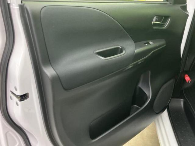 セレナ eパワーハイウェイスターV 新品タイヤ/保証書/社外 9インチ SDナビ/インテリジェントルームミラー/エマージェンシーブレーキ/両側電動スライドドア/アラウンドビューモニター/車線逸脱防止支援システム/シート 合皮 DVD再生(25枚目)