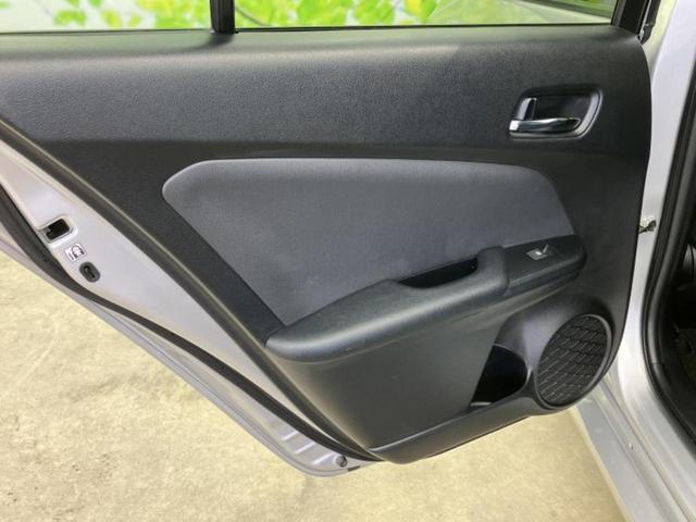 プリウス S 新品タイヤ/保証書/純正 SDナビ/ヘッドランプ LED/Bluetooth接続/ETC/EBD付ABS/横滑り防止装置/アイドリングストップ/ワンセグTV/エアバッグ 運転席/エアバッグ 助手席(22枚目)