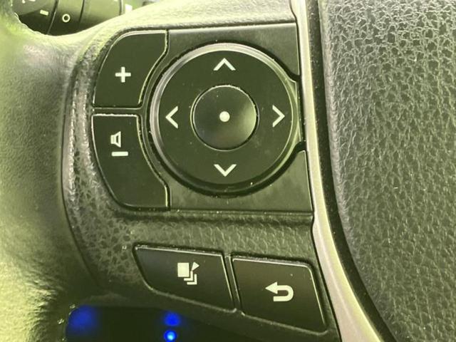 ヴォクシー ハイブリッドV 新品タイヤ/社外 9インチ SDナビ/フリップダウンモニター 社外 10.1インチ/両側電動スライドドア/シートヒーター/ヘッドランプ LED/Bluetooth接続/ETC/EBD付ABS(14枚目)