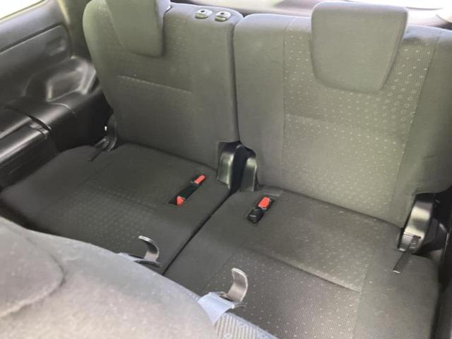 ヴォクシー ハイブリッドV 新品タイヤ/社外 9インチ SDナビ/フリップダウンモニター 社外 10.1インチ/両側電動スライドドア/シートヒーター/ヘッドランプ LED/Bluetooth接続/ETC/EBD付ABS(19枚目)