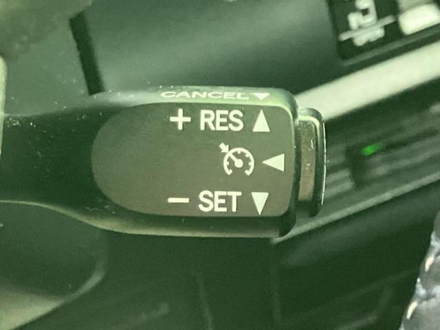 ヴォクシー ハイブリッドV 新品タイヤ/社外 9インチ SDナビ/フリップダウンモニター 社外 10.1インチ/両側電動スライドドア/シートヒーター/ヘッドランプ LED/Bluetooth接続/ETC/EBD付ABS(30枚目)