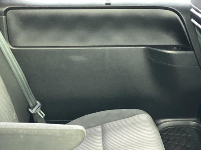 ヴォクシー ＺＳ　新品タイヤ／保証書／純正　９インチ　ＳＤナビ／フリップダウンモニター／トヨタセーフティセンス／両側電動スライドドア／ヘッドランプ　ＬＥＤ／ＥＴＣ／ＥＢＤ付ＡＢＳ／横滑り防止装置　衝突被害軽減システム（22枚目）