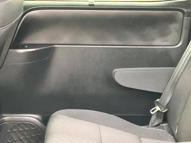 ヴォクシー ＺＳ　新品タイヤ／保証書／純正　９インチ　ＳＤナビ／フリップダウンモニター／トヨタセーフティセンス／両側電動スライドドア／ヘッドランプ　ＬＥＤ／ＥＴＣ／ＥＢＤ付ＡＢＳ／横滑り防止装置　衝突被害軽減システム（23枚目）