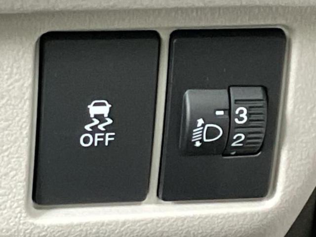 Ｎ－ＢＯＸ ヒョウジュン　新品タイヤ／保証書／社外　メモリーナビ／ホンダセンシング／電動スライドドア／車線逸脱防止支援システム／ヘッドランプ　ＬＥＤ／Ｂｌｕｅｔｏｏｔｈ接続／ＥＢＤ付ＡＢＳ／バックモニター／ワンセグＴＶ　禁煙車（24枚目）