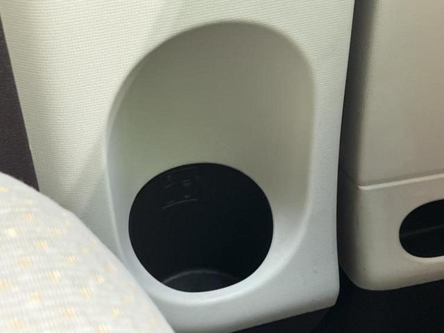 ポルテ Ｆアラモード　新品タイヤ／電動スライドドア／ＥＢＤ付ＡＢＳ／横滑り防止装置／エアバッグ　運転席／エアバッグ　助手席／パワーウインドウ／エンジンスタートボタン／キーレスエントリー／パワーステアリング／盗難防止システム（31枚目）