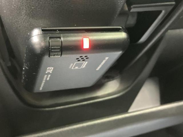 ノート Ｘ　ＤＩＧ－Ｓ　新品タイヤ／社外　ＳＤナビ／ヘッドランプ　ＨＩＤ／Ｂｌｕｅｔｏｏｔｈ接続／ＥＴＣ／ＥＢＤ付ＡＢＳ／アイドリングストップ／ワンセグＴＶ／ＤＶＤ／エアバッグ　運転席／エアバッグ　助手席　ＤＶＤ再生（17枚目）