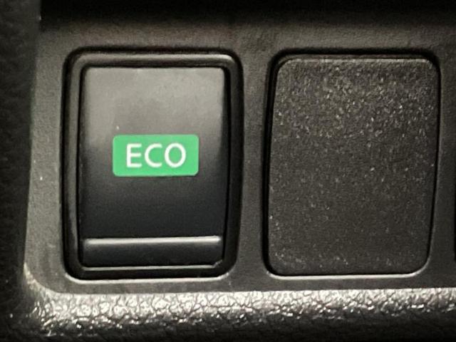 エクストレイル ４ＷＤ２０Ｘｉ　保証書／純正　９インチ　ＳＤナビ／インテリジェントルームミラー／衝突安全装置／アラウンドビューモニター／車線逸脱防止支援システム／プロパイロット／電動バックドア／ドライブレコーダー　純正　全周囲カメラ（26枚目）