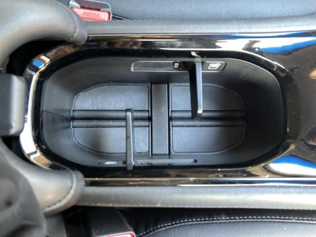 ヴェゼル ハイブリッドZ 新品タイヤ/純正 ナビ/シティーブレーキアクティブシステム(ホンダ)/シートヒーター 前席/シート ハーフレザー/ヘッドランプ LED/Bluetooth接続/ETC/EBD付ABS 盗難防止装置(32枚目)