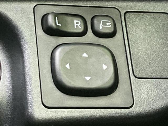 アクア クロスオーバーグラム 新品タイヤ/純正 SDナビ/トヨタセーフティセンス/パノラミックビューモニター/車線逸脱防止支援システム/シート ハーフレザー/ヘッドランプ LED/Bluetooth接続/ETC/EBD付ABS(24枚目)