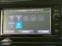 S 新品タイヤ/純正 SDナビ/トヨタセーフティセンス/車線逸脱防止支援システム/ヘッドランプ LED/Bluetooth接続/ETC/EBD付ABS/横滑り防止装置/アイドリングストップ バックカメラ(9枚目)