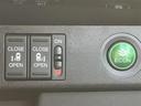 ｅＨＥＶモデューロＸホンダセンシング　新品タイヤ／保証書／純正　１０インチ　ＳＤナビ／衝突安全装置／両側電動スライドドア／シートヒーター／マルチビューカメラシステム／車線逸脱防止支援システム／シート　ハーフレザー／ドライブレコーダー　純正（18枚目）