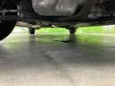 車両前方側の下廻り画像です。エンジン付近から車両中央部までの状態を確認いただけます。◆ご購入前に気になる下廻りの様子を把握したい方は、店頭スタッフまでお問い合わせ下さい。