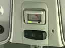 緊急時にも安心のSOSコールボタンです。万が一の際に迅速な対応をサポートします。機能性と安全性を両立した設計です。