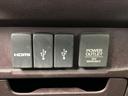 ＨＤＭＩ、ＵＳＢポート、１２Ｖ電源が備わっており、様々なデバイスを接続可能です。充電や映像を楽しんで、快適な移動時間を過ごせます。