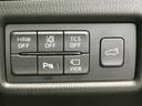 日々の運転をサポートするスイッチ類です。直感的な操作で、快適なドライブを後押しします。
