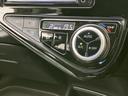 温度や風量を調整できるエアコン操作部。快適な車内環境を維持し、快適なドライブをサポートします。